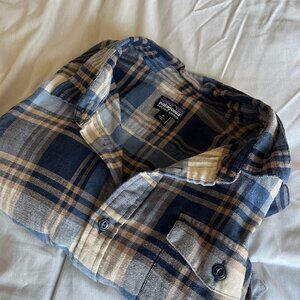 Men's Patagonia Flannel Size XL